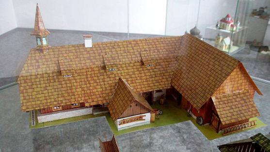 Současné dění v polickém Muzeu papírových modelů 