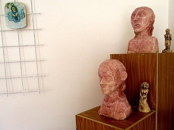 Vernisáž s více než sty "účastníky" 