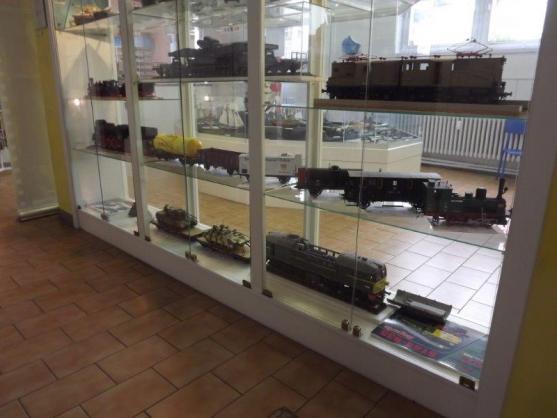 V Polici nad Metují vystavují polské modely. Některé jsou z tisíce dílů 