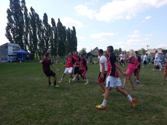 Fotbalový pohár O Cup si po penaltovém maratonu vystřílel tým Káňata Broumov