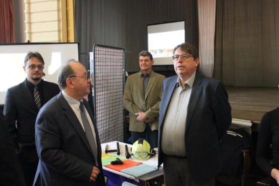 V Náchodě se konala prezentace škol a zaměstnavatelů. Význam setkání ocenil i hejtman Lubomír Franc