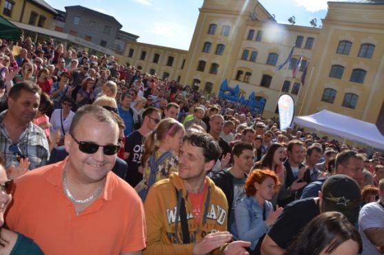 Den kraje 2016: Slavnostní fanfáry i koncert kapely No Name