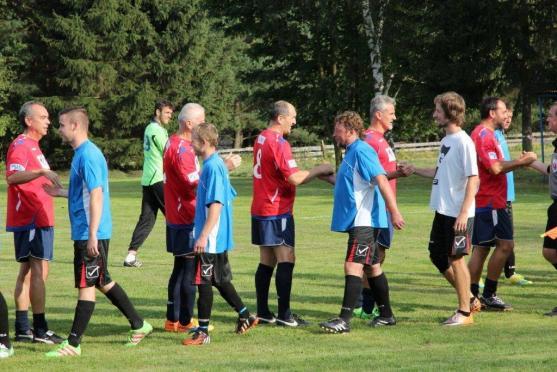 Fotbalové hvězdy bavily diváky, soupeře i sebe