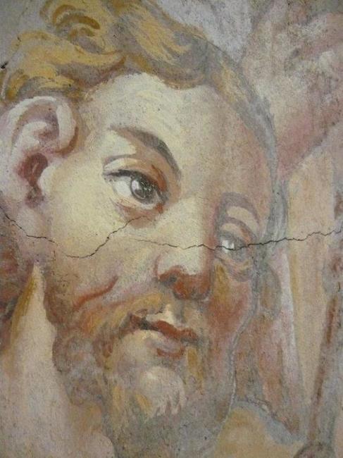 Pomozte se záchranou fresky v kostele v Heřmánkovicích