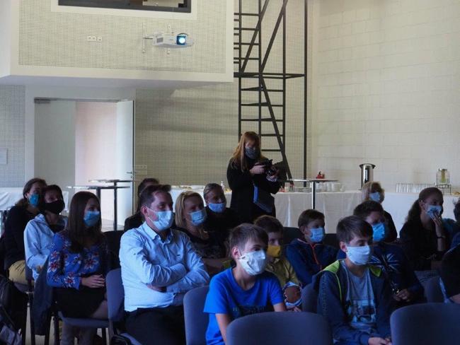 Děti na Broumovsku již potřetí zachránily příběhy místních pamětníků 