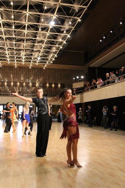 Taneční pár sourozenců Novotných zvítězil na Velké ceně Čech