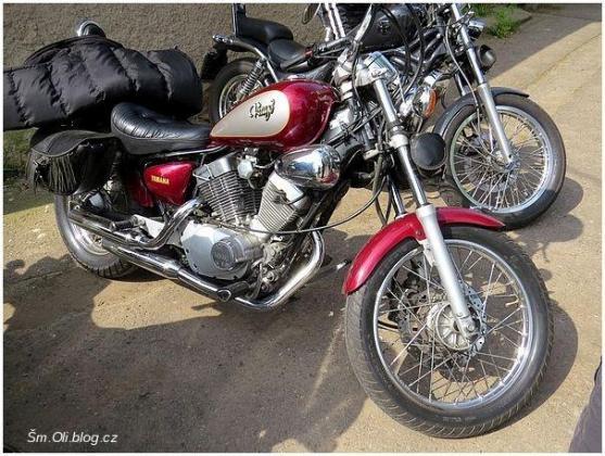 Motorkáři si nechali požehnat své stroje