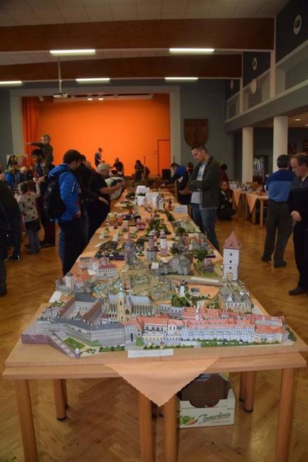 Polické Muzeum papírových modelů slaví 5 let – rok 2016