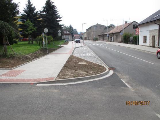 V Polici se už jezdí opravenou ulicí Na Babí