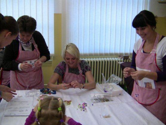 Skončil projekt Masarykovy základní školy v Broumově Znovu spolu u jednoho stolu