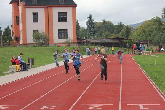 Absolutním vítězem Šedesátky Masarykovy základní školy se stal Simon Farkaš