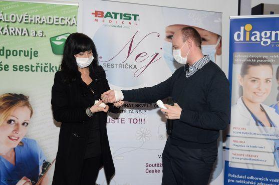 Byl vyhlášen nový ročník ankety o Nej sestřičku. Byla při tom i Uršula Kluková