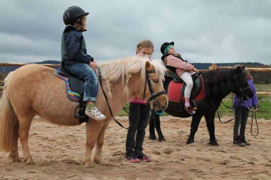 Za vysvědčení Den na koni