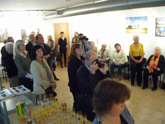 V Praze začala výstava fotografií broumovské skupiny kostelů TEMPUS FUGIT