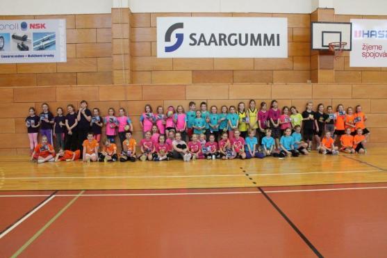 Broumovské volejbalové naděje zatím sbírají zkušenosti