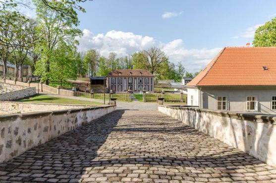 Broumovská klášterní zahrada slaví deset let