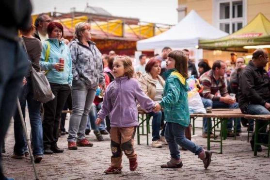Proměnlivé počasí Broumováky neodradilo a pouť si užili 