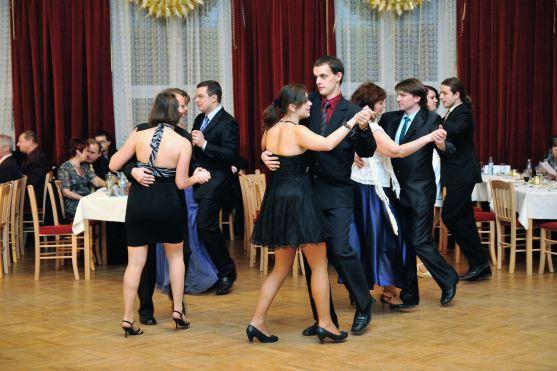 V Broumově tančil 208 centimetrů vysoký basketbalista 