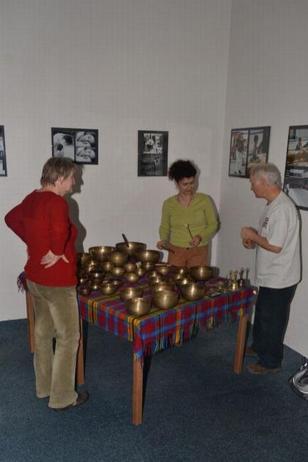 Relaxace při tibetských miskách s Waltrem Erberem 