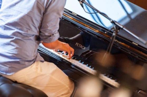 Aukce Dobročinného večera pro Broumovsko vynesla 320 tisíc korun