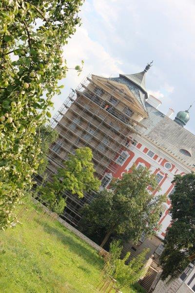 Severní stěna broumovského kláštera dostane novou fasádu