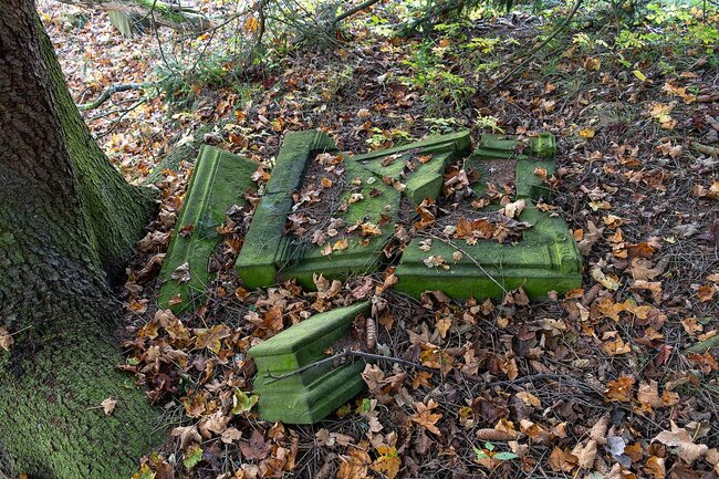 Už jen krok od rekonstrukce křížové cesty v Javoru