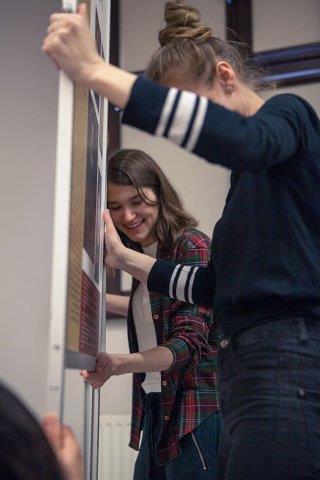 Polští studenti Univerzity Wroclaw pomáhají broumovské skupině kostelů