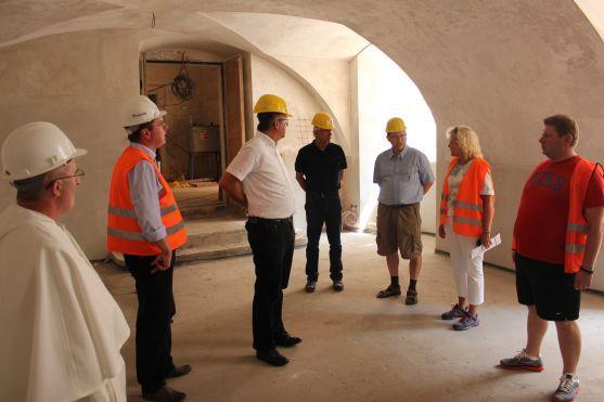 Do Broumova přiletěl opat benediktinského kláštera v německém Scheyernu