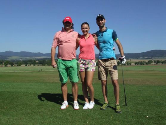 Knedlíky, otevřené dveře a spousta golfu uzavřely srpnové dění na Grosshofu