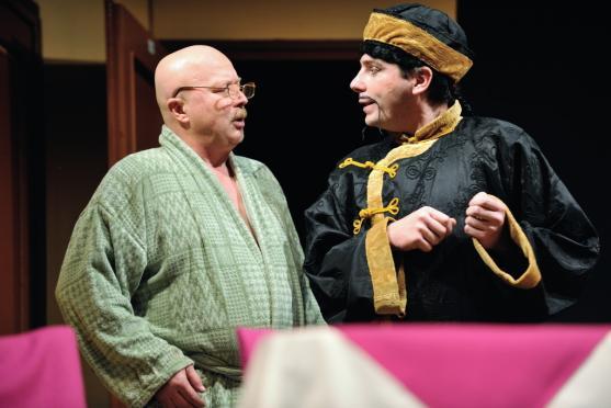 Peklo v hotelu Westminster. I amatéři dokáží vyprodat broumovské divadlo