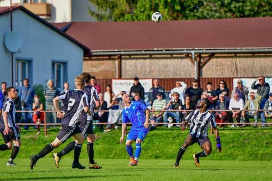 Police vyhrála derby a míří do krajského přeboru 