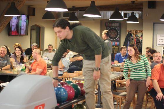 Obliba bowlingových firemních turnajů ve Walzlovce stoupá