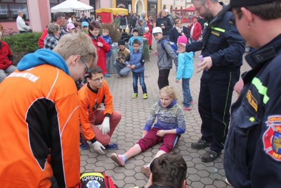 V Teplicích nad Metují přivítali jaro a opět otevřeli hotel Střelnice
