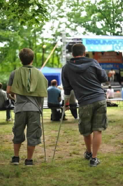 Broumovská kytara na fotografiích Jana Záliše