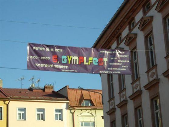 Studenti gymnázia v Broumově zvou na hudební festival Gymplfest, který si sami organizují 