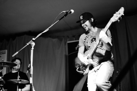 V páteční večer se domovem pro Laca Décziho stal sál hospody U Pitašů 