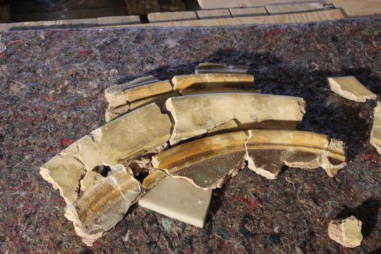 Pět měsíců stavebních prací v broumovském klášteře a jeho zahradě 