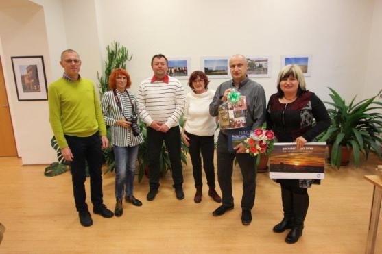 Do nemocnice většinou nikdo nechodí, když zrovna nemusí... 