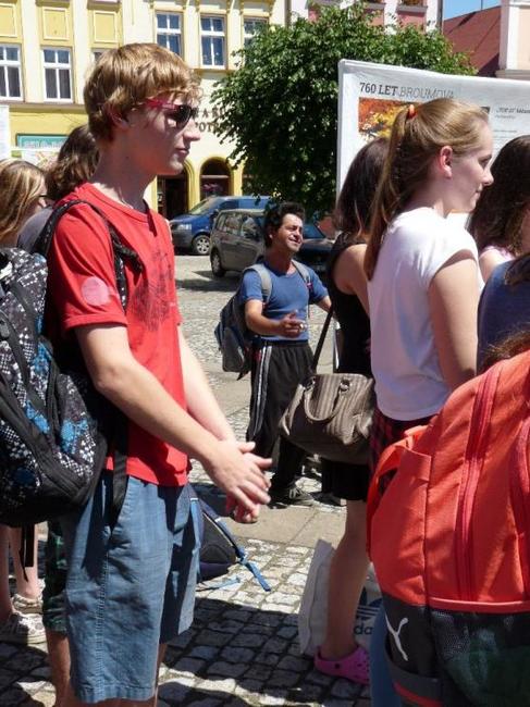 Broumovsky specifická vernisáž TOP 10 aneb Přijel i traktor 