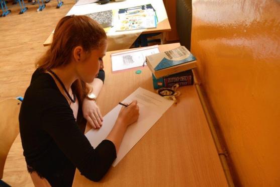Oktáva úspěšně odmaturovala. Závěrečné slovo absolventky gymnázia 