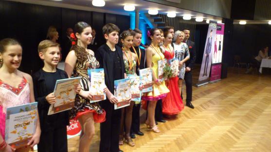Taneční klub Broumov přivezl z Hradce Králové šest medailových umístění 