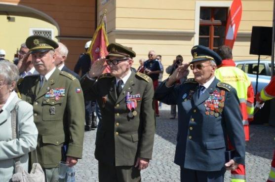 Osobnosti kraje se dočkaly ocenění. Mezi nimi byl i broumovský gymnazista Jakub Voves