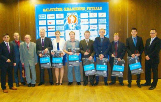 Cenu Fair Play převzal na Galavečeru krajského fotbalu božanovský Erwin Wilke. Do sestavy roku se dostal Jakub Drahorád ze Slovanu Broumov