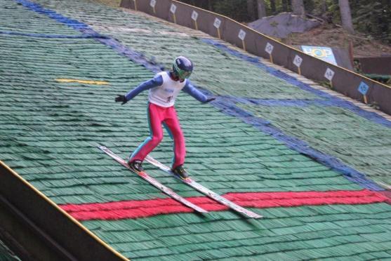 V Machově otevřeli nově zrekonstruovaný skokanský můstek