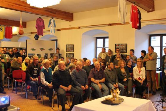 Fotbalová výstava vzbudila emoce, obdarovala mládež a třeba i motivovala