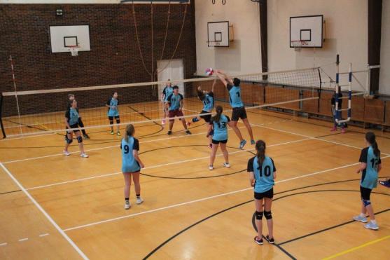 Víkend byl nabitý dětským volejbalem. Broumovské týmy na bedně!