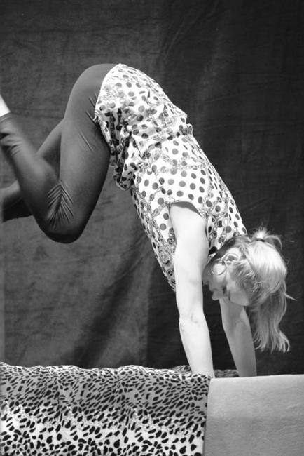 Divadlo Artur pobavilo hrou Tři v háji