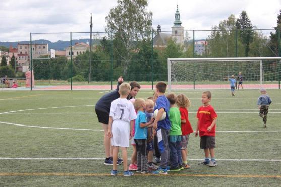 Do příměstských táborů projektu Bavíme se sportem se zapojilo 200 dětí