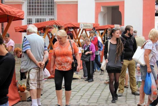 Broumovský klášter přivítal podzim tradičním trhem