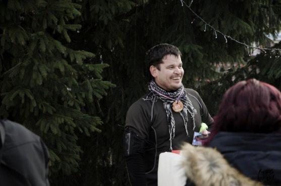 Vánoční běh Broumovem podpořil psí útulek